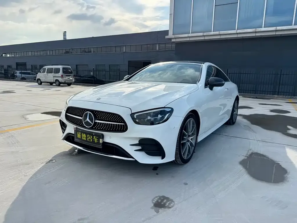 Mercedes-Benz E-Class (Import) — фото 1