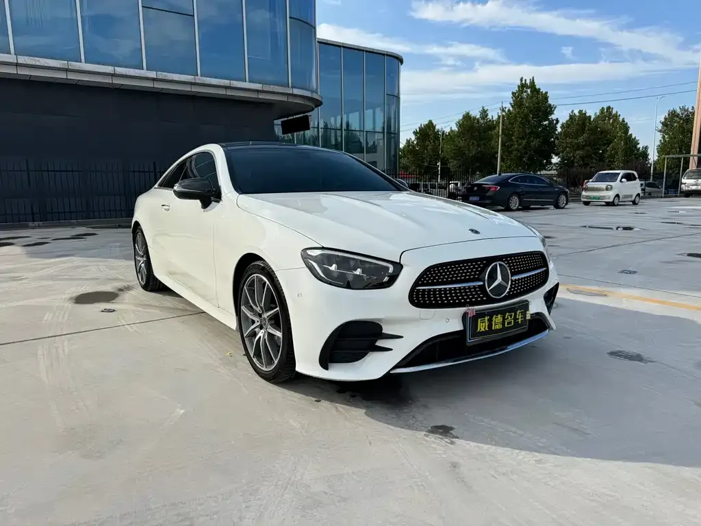 Mercedes-Benz E-Class (Import) — фото 3