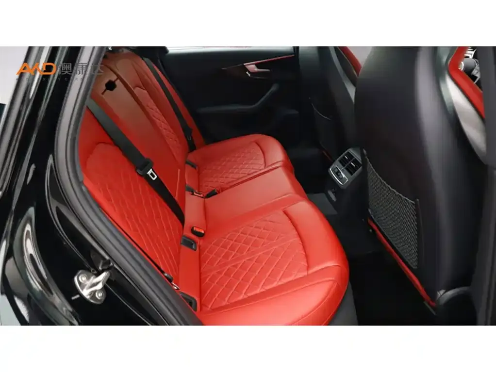 Audi S4 2024 из CN, фото 8