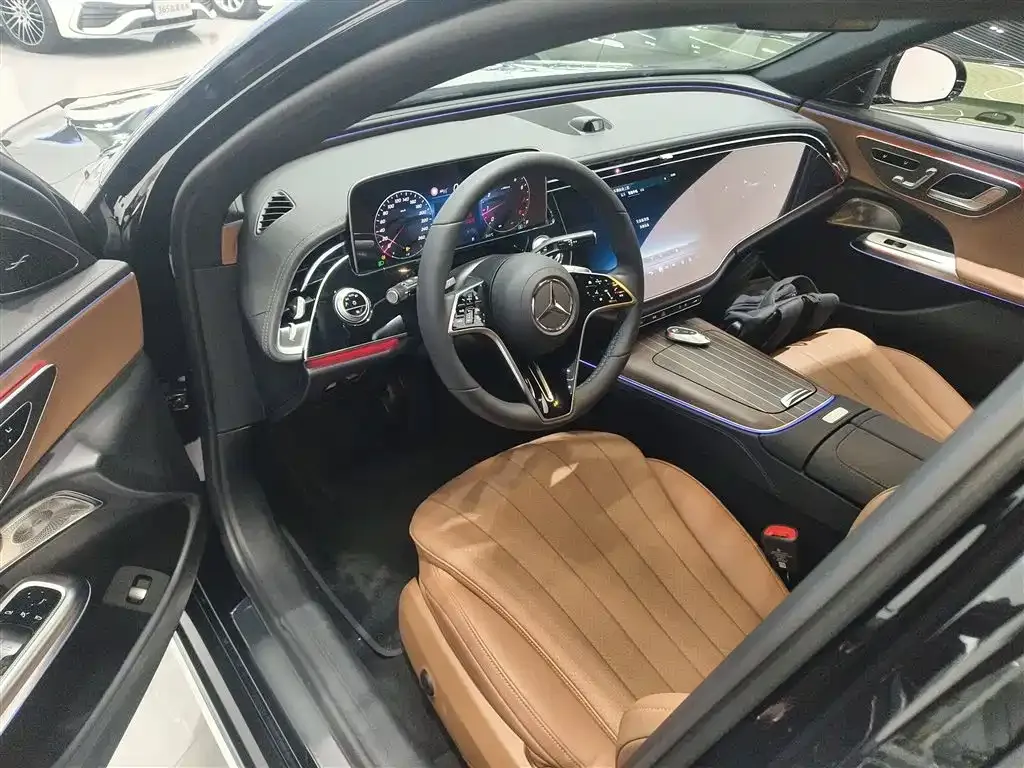 Mercedes-Benz E-Class 2024 из CN, фото 10