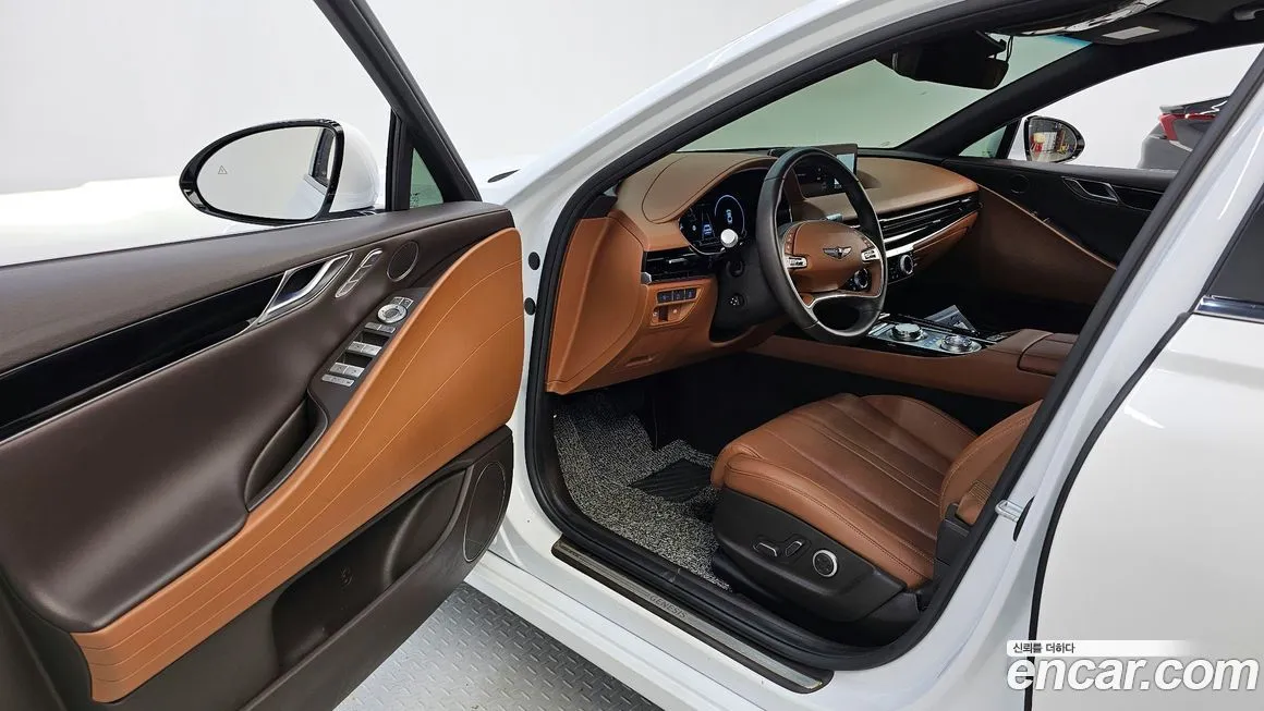 Genesis G80 — фото 10