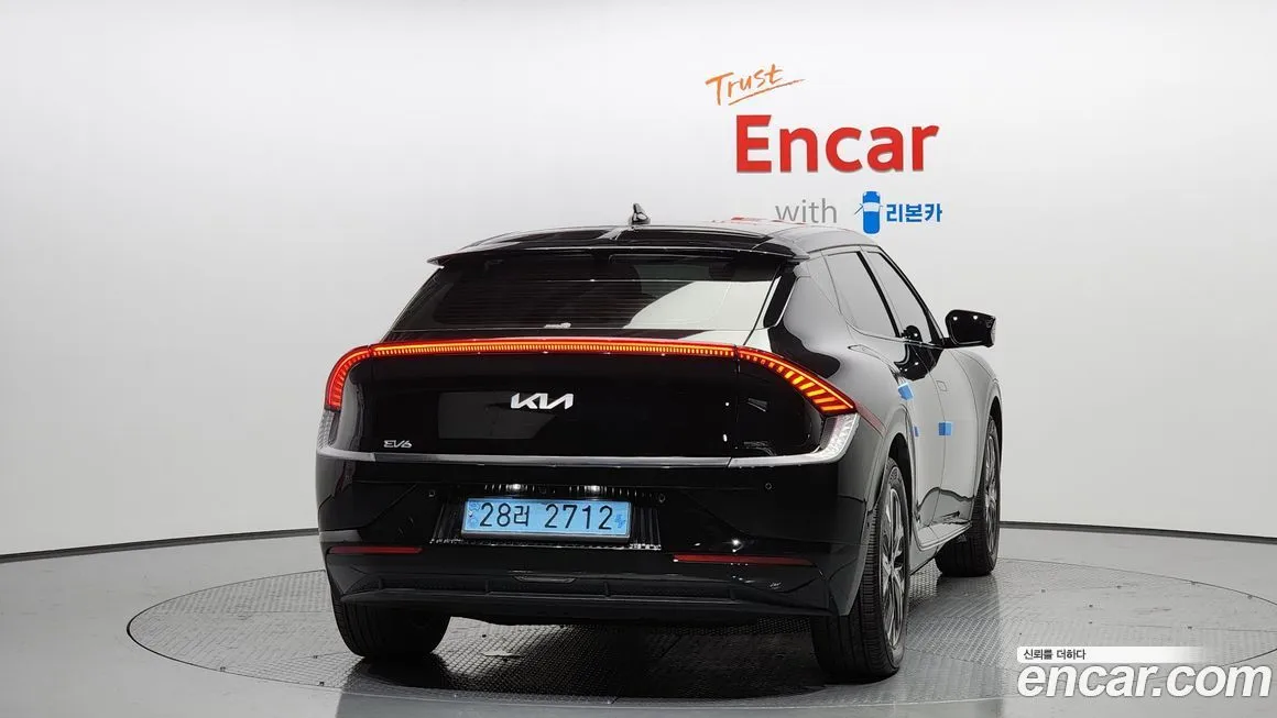 Kia EV6 2023 из KR, фото 4