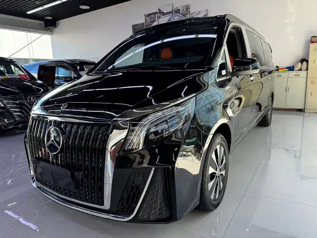 Mercedes-Benz Vito — фото 1