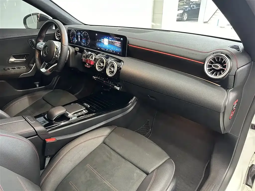 Mercedes-Benz CLA (Import) 2021 из CN, фото 7
