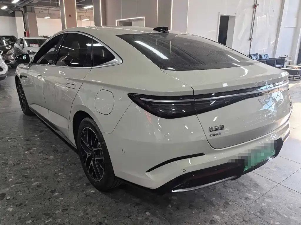 BYD Seal 07 DM-i 2025 из CN, фото 8