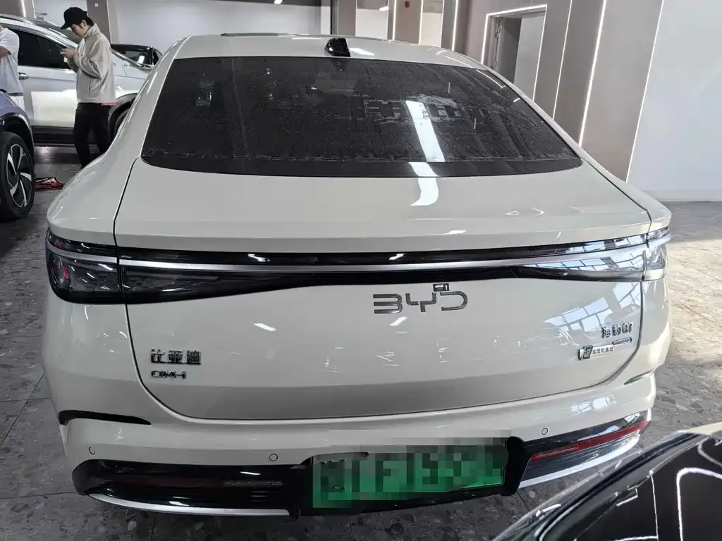 BYD Seal 07 DM-i 2025 из CN, фото 9