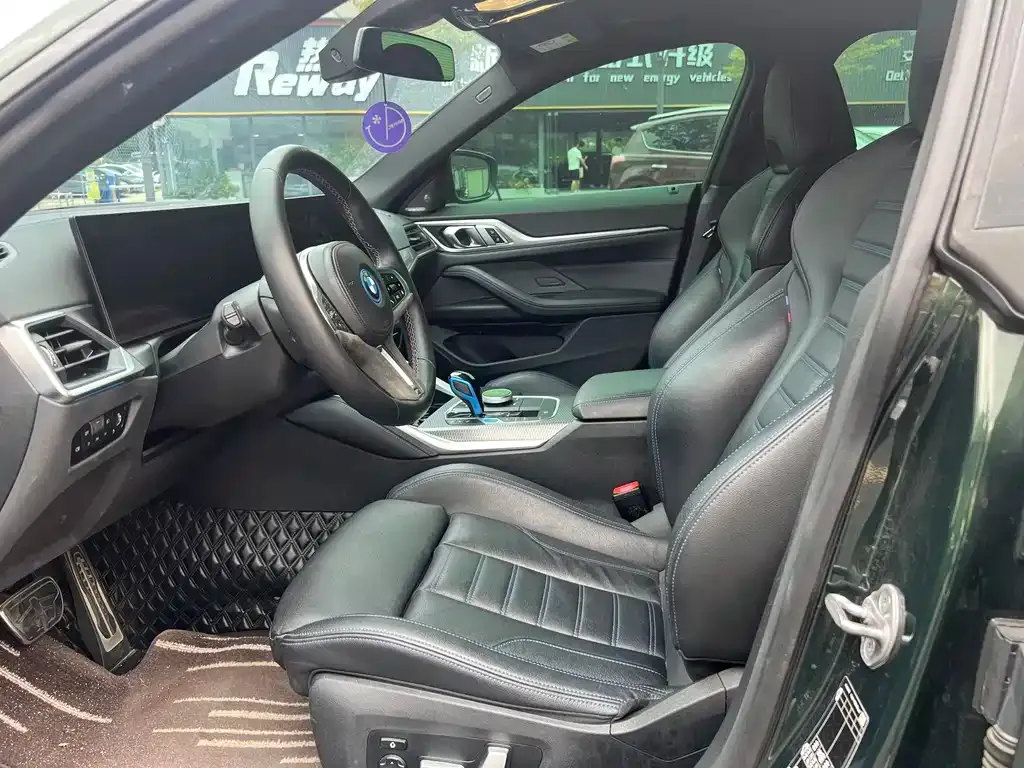 BMW i4 2023 из CN, фото 7