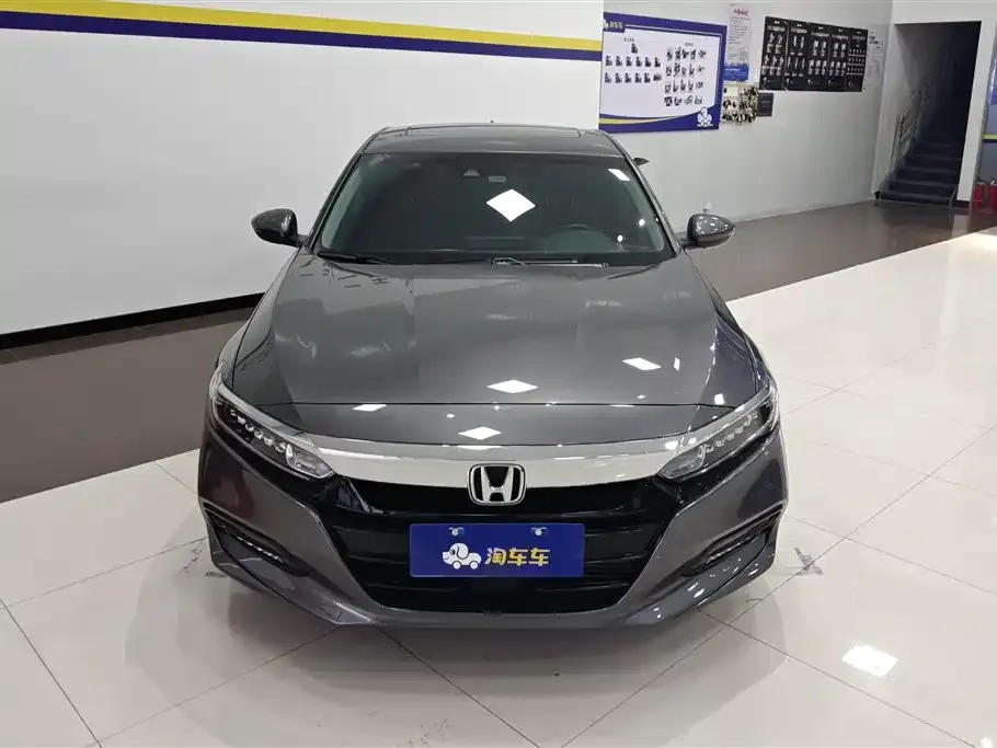 Honda Accord — фото 2