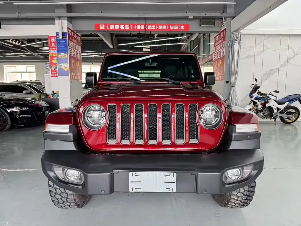 Jeep Wrangler — фото 2