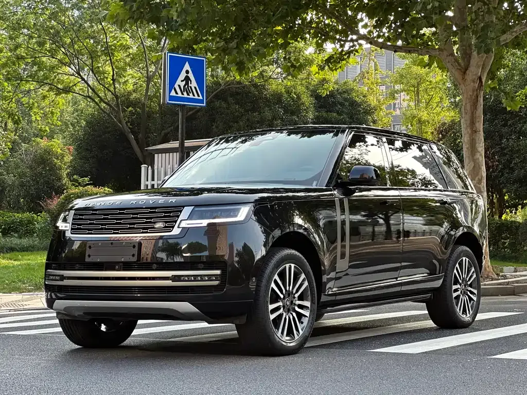 Land Rover Range Rover — фото 1