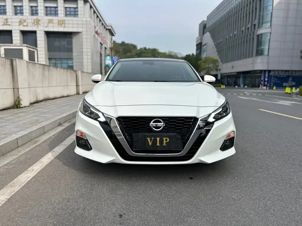 Nissan Teana 2021 из CN, фото 2