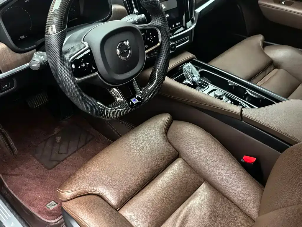 Volvo S90 2021 из CN, фото 7