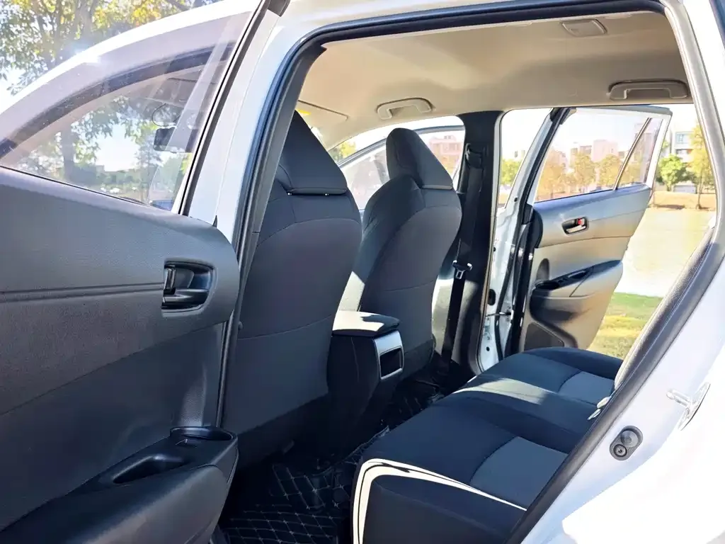 Toyota Frontlander 2022 из CN, фото 7