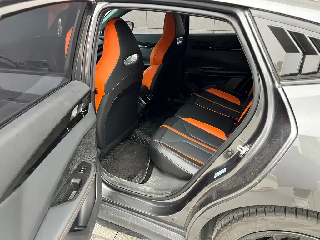 Changan UNI-V 2024 из CN, фото 8