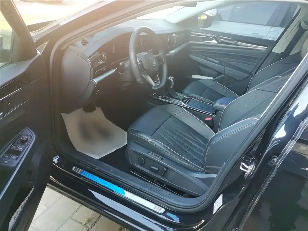 Volkswagen Passat — фото 6
