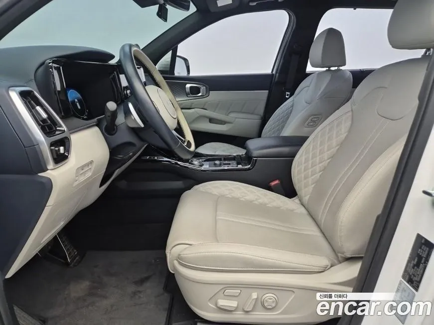 Kia Sorento — фото 10