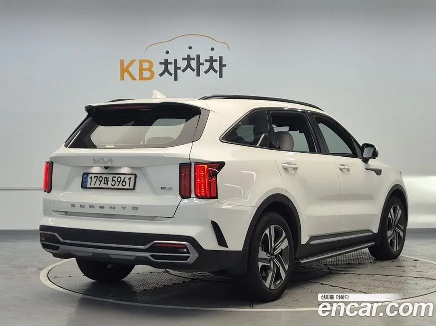 Kia Sorento — фото 3