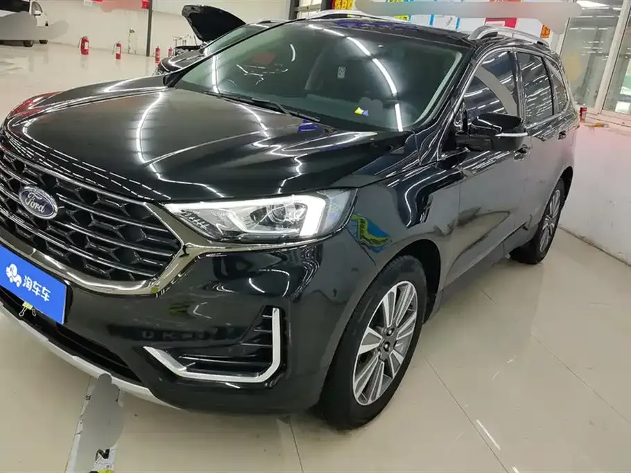 Ford Edge 2022 из CN, фото 1