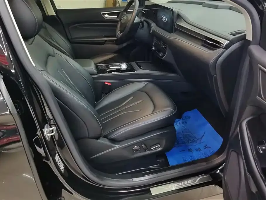 Ford Edge 2022 из CN, фото 8