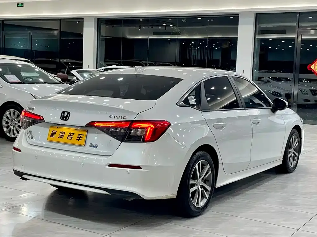 Honda Civic 2024 из CN, фото 6