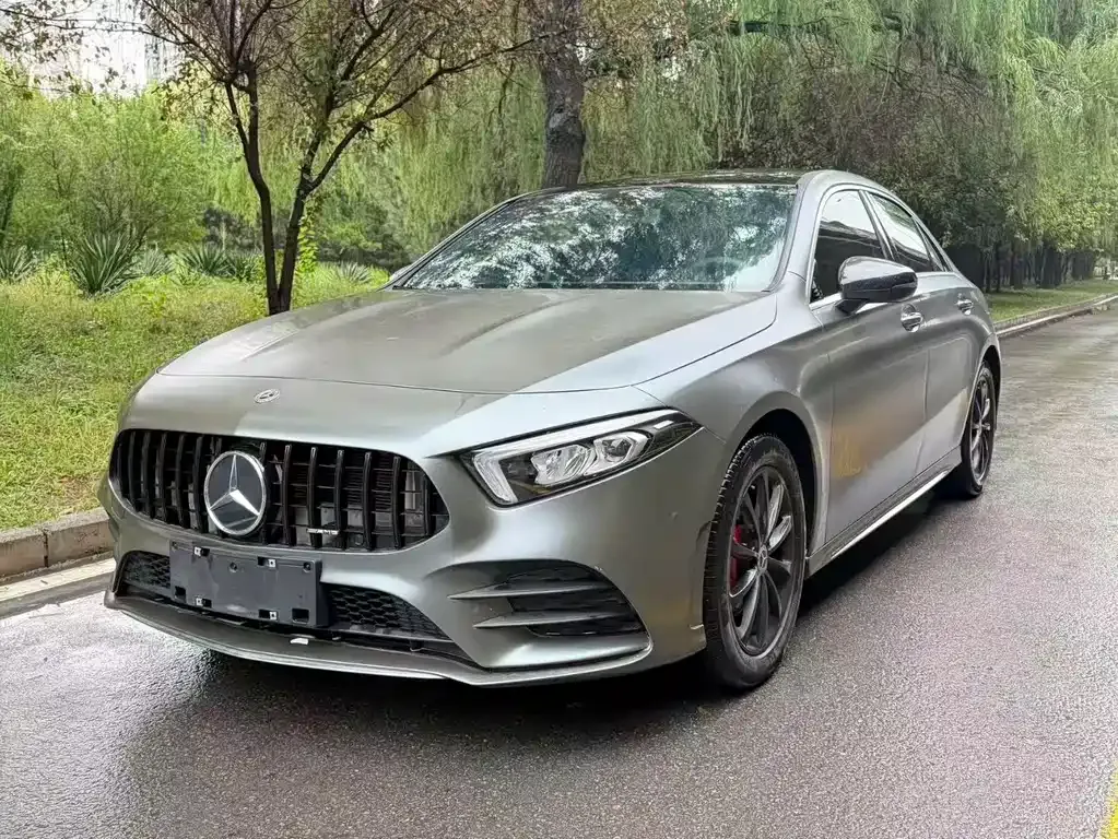 Mercedes-Benz A-Class — фото 1