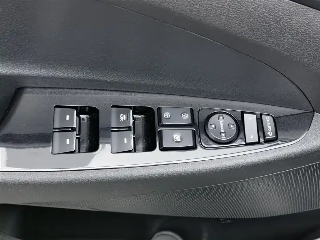 Hyundai Tucson 2021 из CN, фото 9