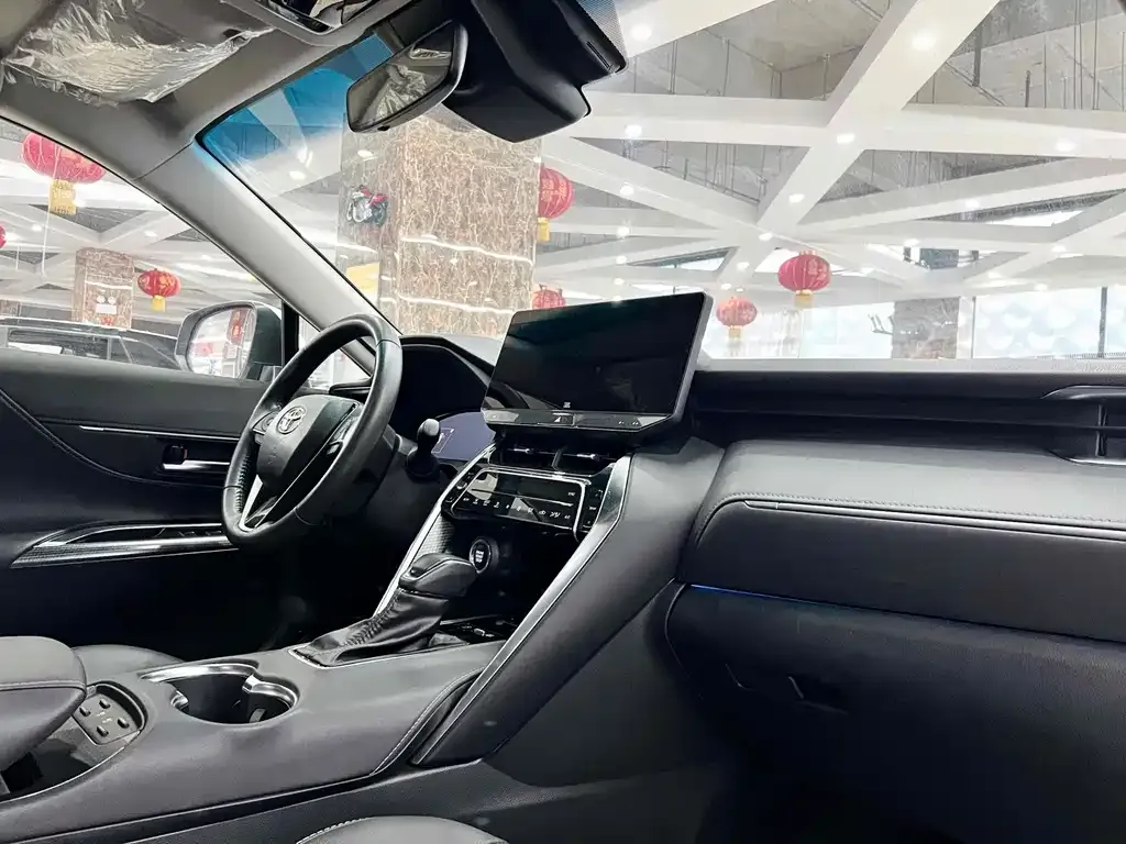 Toyota Venza 2023 из CN, фото 10