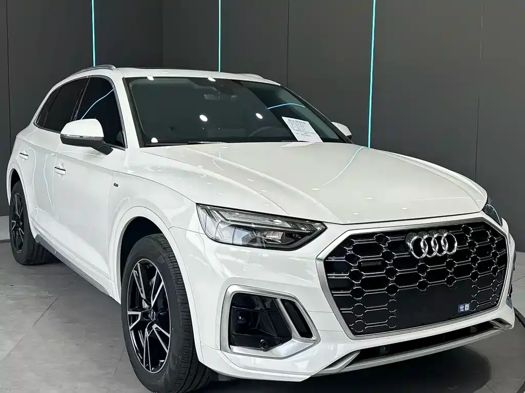 Audi Q5L 2023 из CN, фото 3