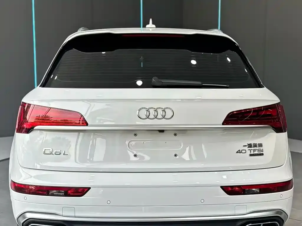 Audi Q5L 2023 из CN, фото 4