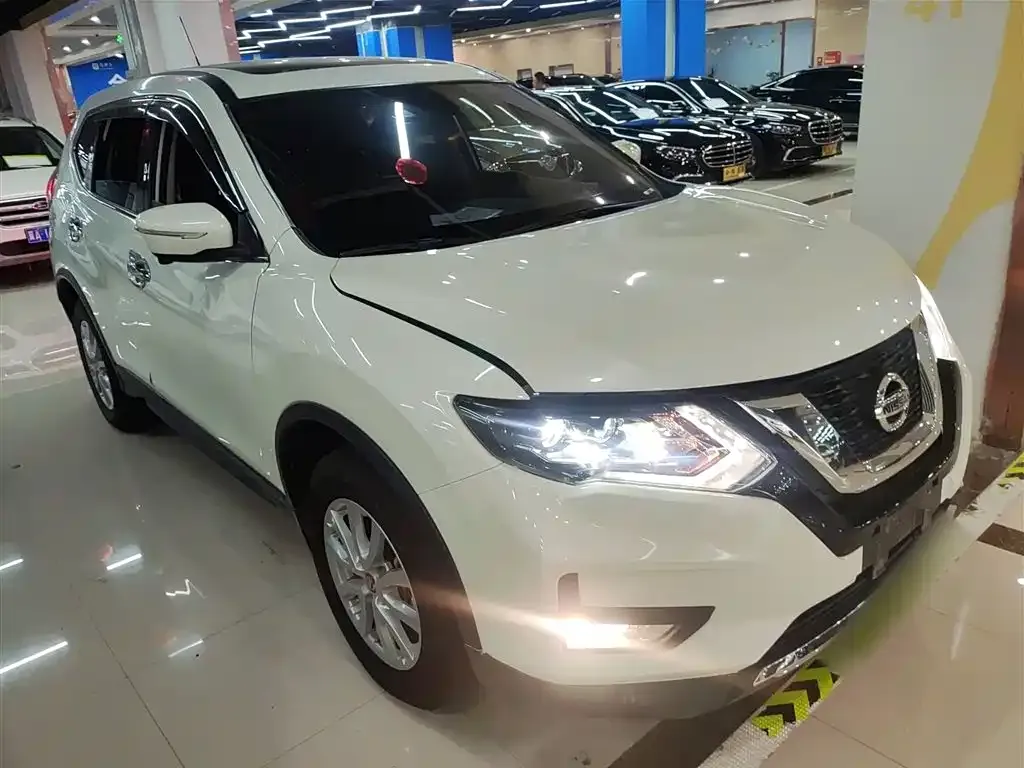 Nissan X-Trail 2024 из CN, фото 4