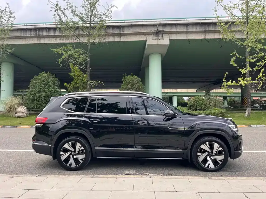 Volkswagen Teramont 2024 из CN, фото 5
