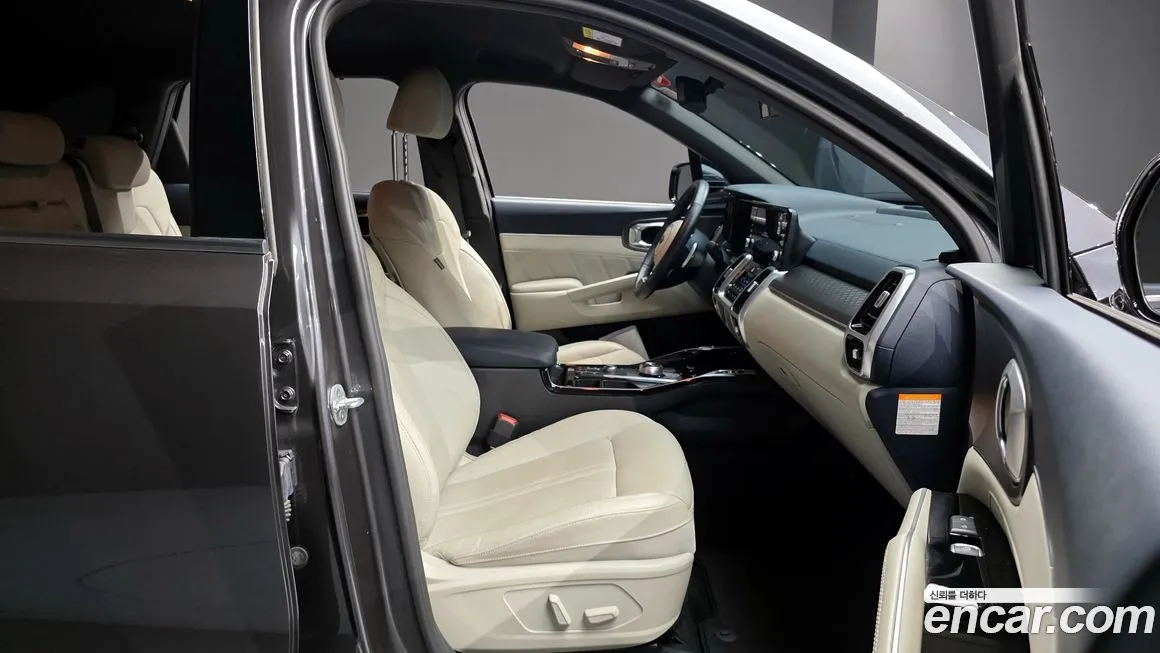Kia Sorento — фото 10