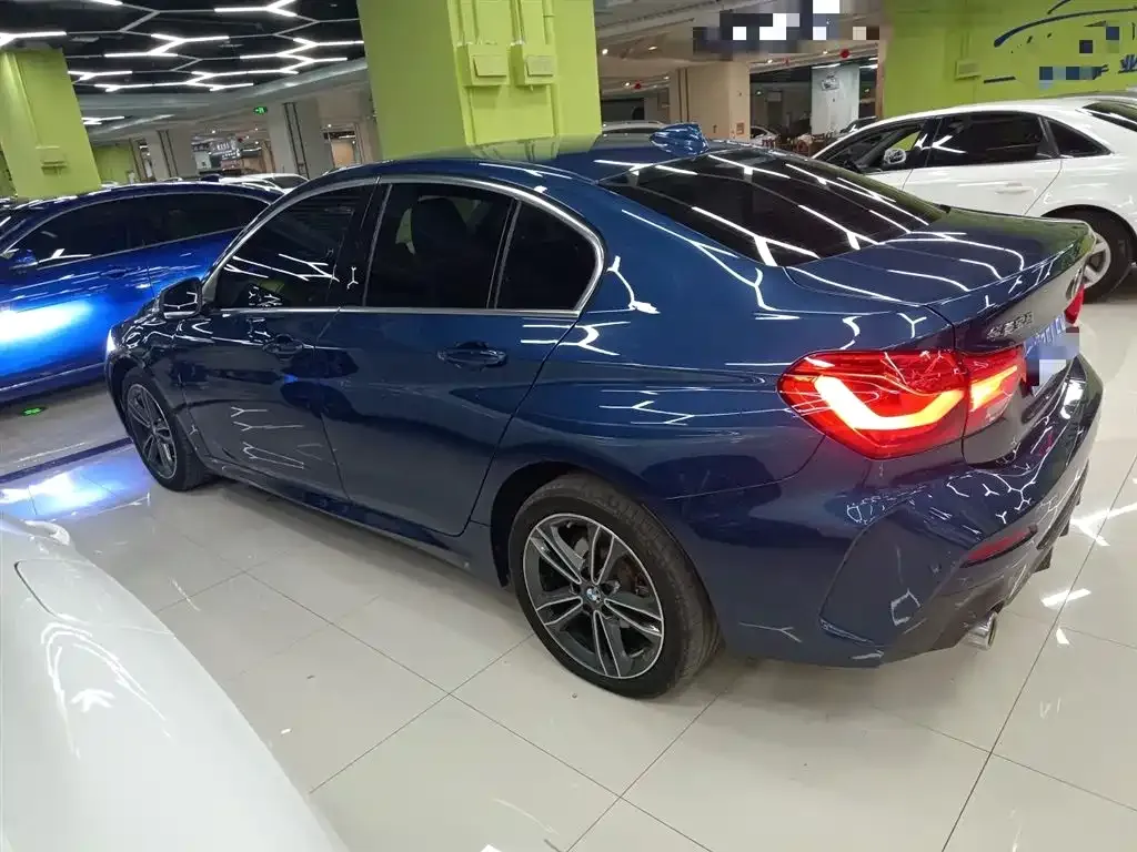 BMW 1 Series 2021 из CN, фото 5