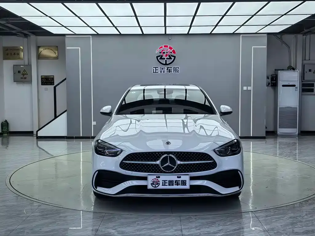 Mercedes-Benz C-Class 2025 из CN, фото 2