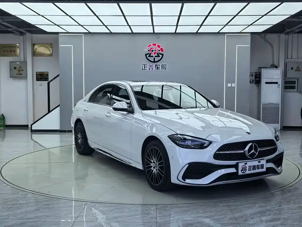 Mercedes-Benz C-Class 2025 из CN, фото 3