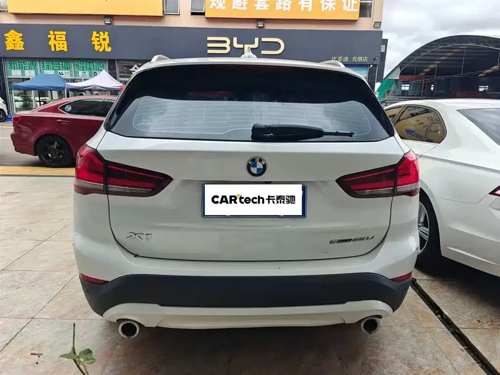 BMW X1 2021 из CN, фото 10