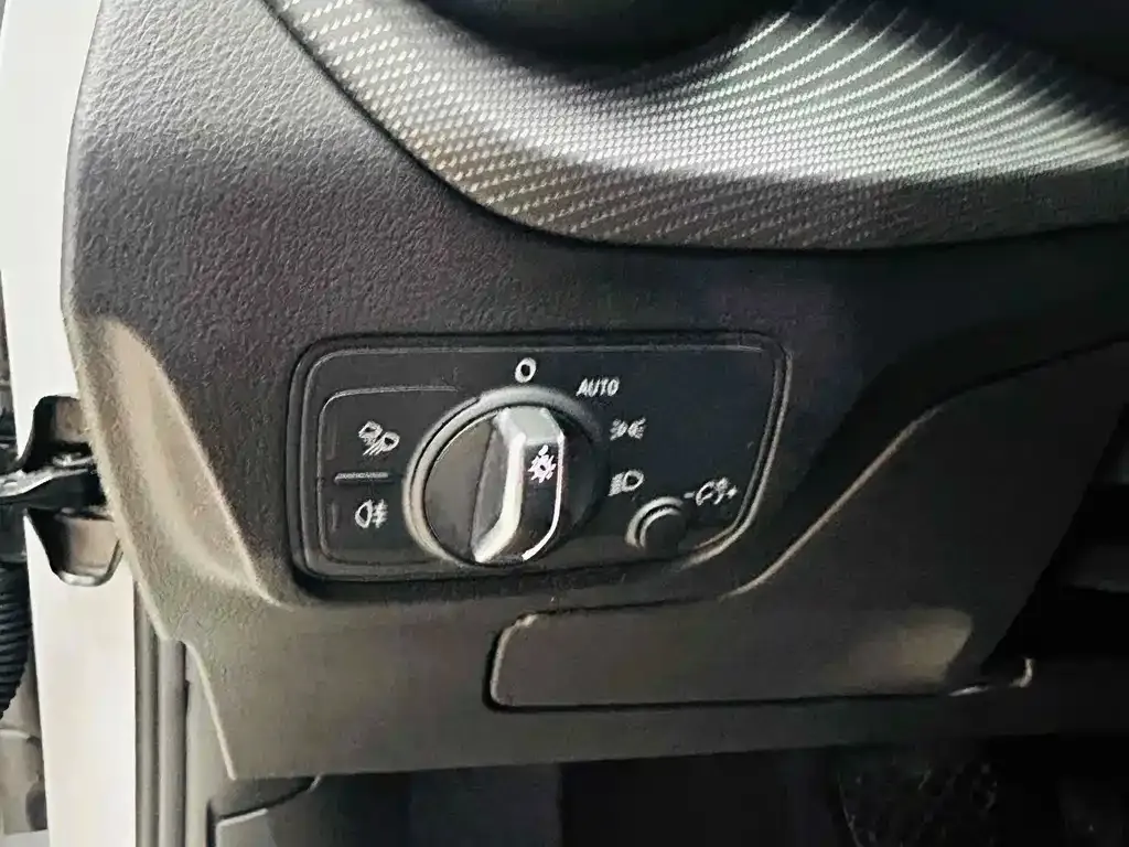 Audi Q2L 2022 из CN, фото 10