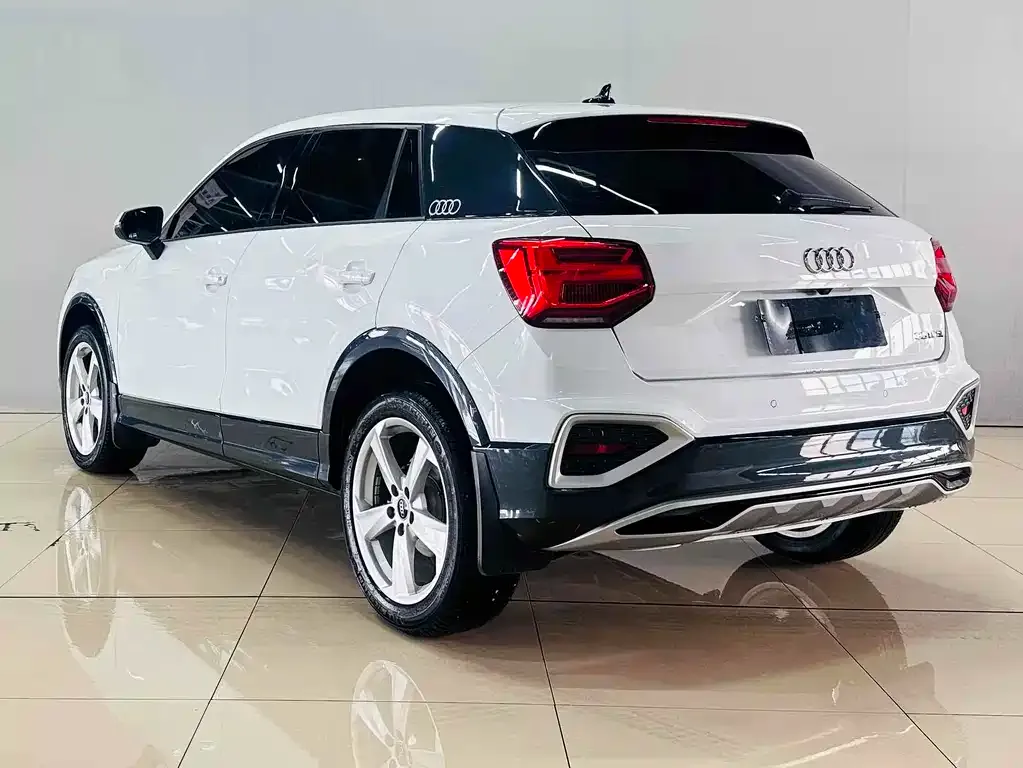 Audi Q2L 2022 из CN, фото 6