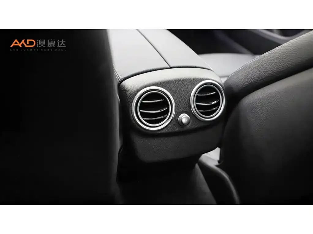 Mercedes-Benz C-Class (Import) — фото 9