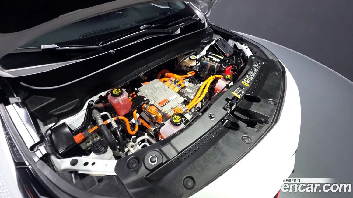 Chevrolet (GM Daewoo) Bolt EUV 2023 из KR, фото 6