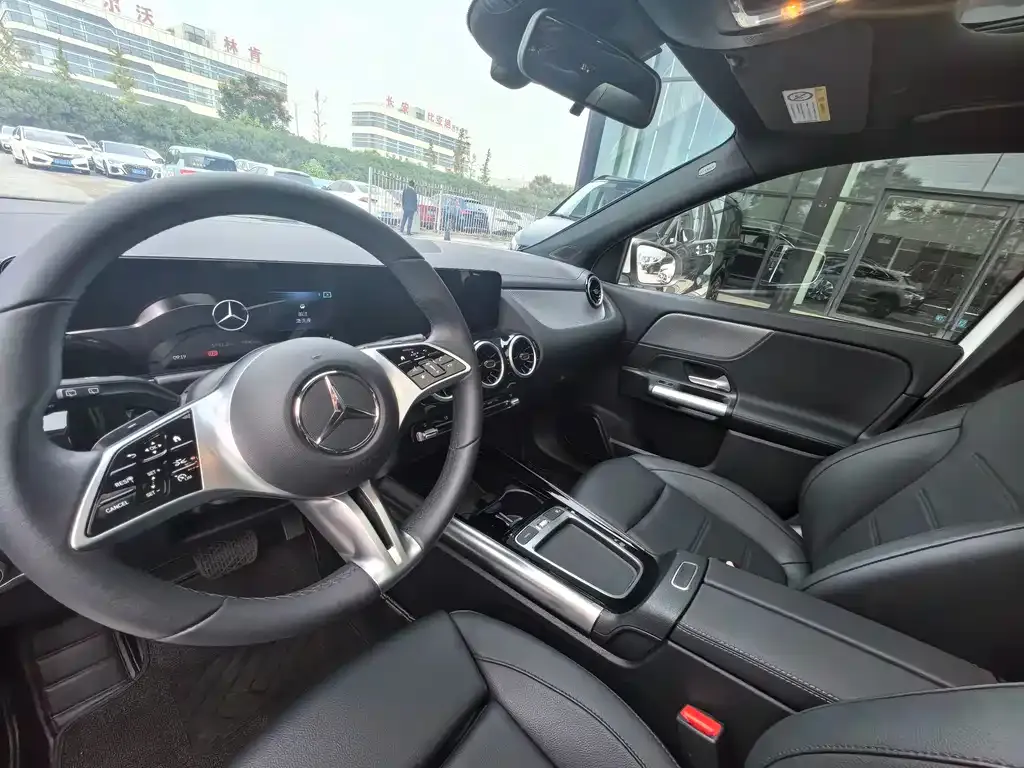 Mercedes-Benz GLA 2025 из CN, фото 8