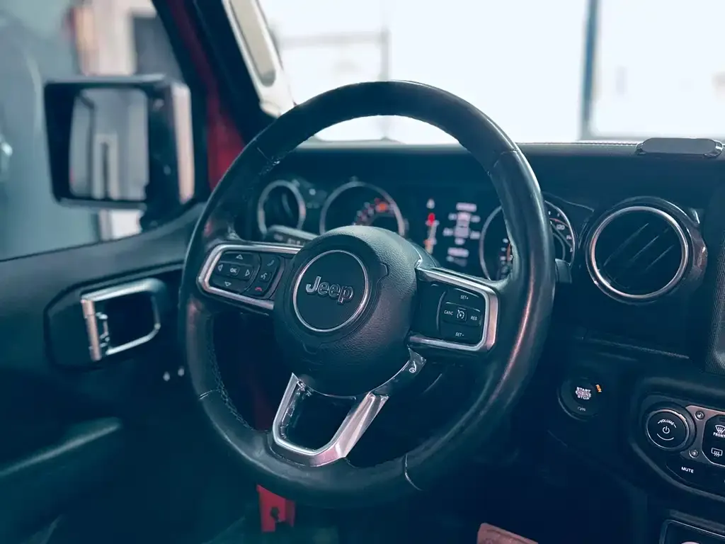 Jeep Wrangler 2023 из CN, фото 6