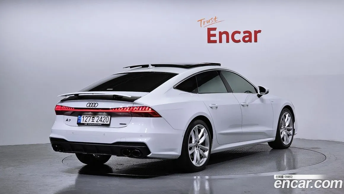 Audi A7 — фото 2
