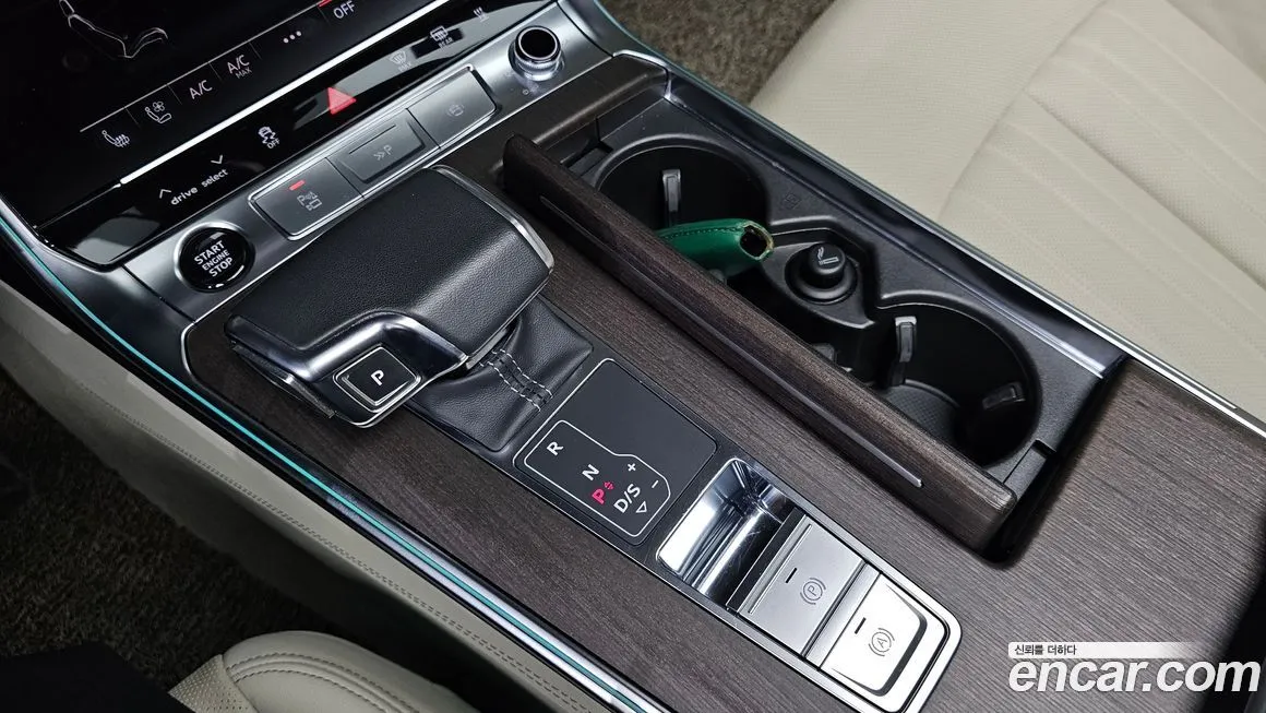 Audi A7 — фото 9