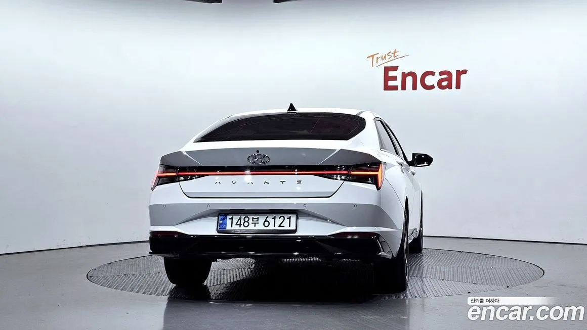 Hyundai AVANTE — фото 4