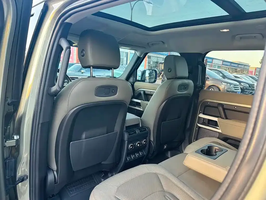 Land Rover Defender 2021 из CN, фото 10