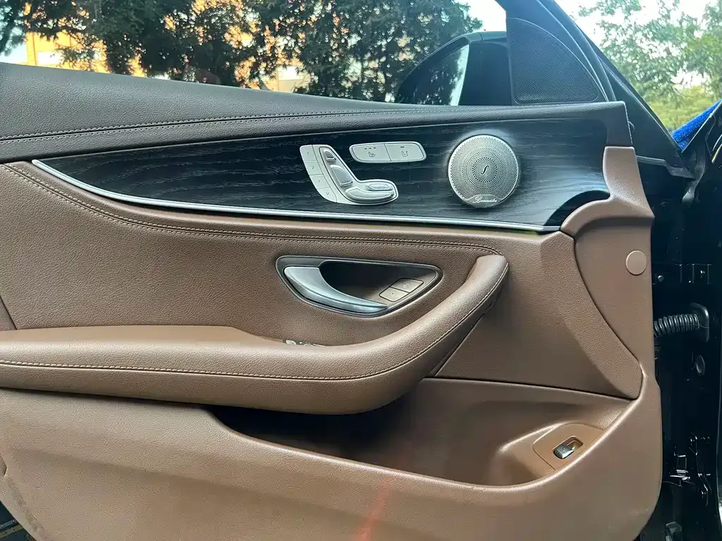 Mercedes-Benz E-Class 2023 из CN, фото 9