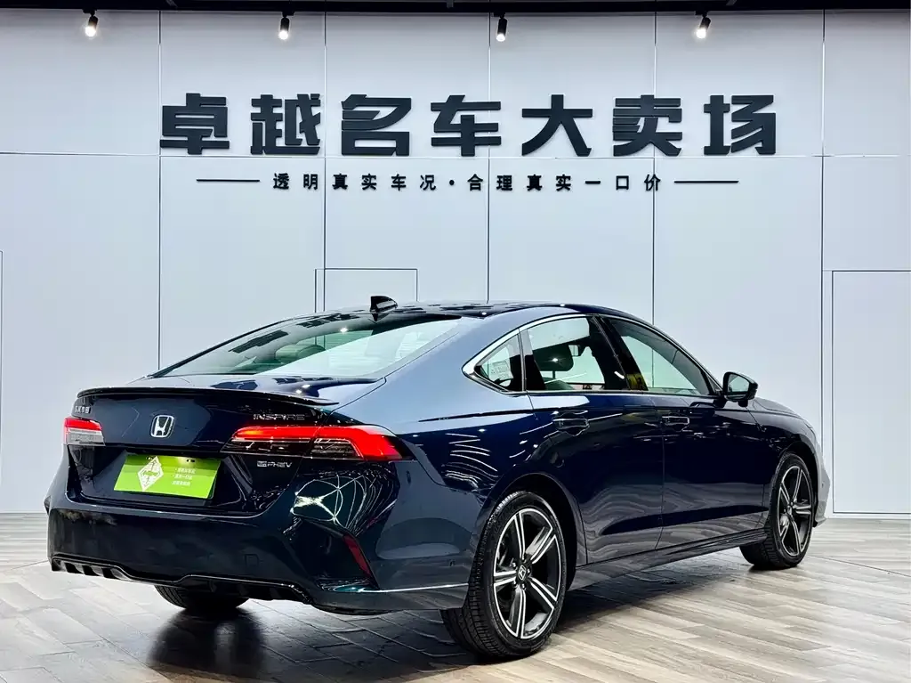 Honda Inspire PHEV 2023 из CN, фото 5