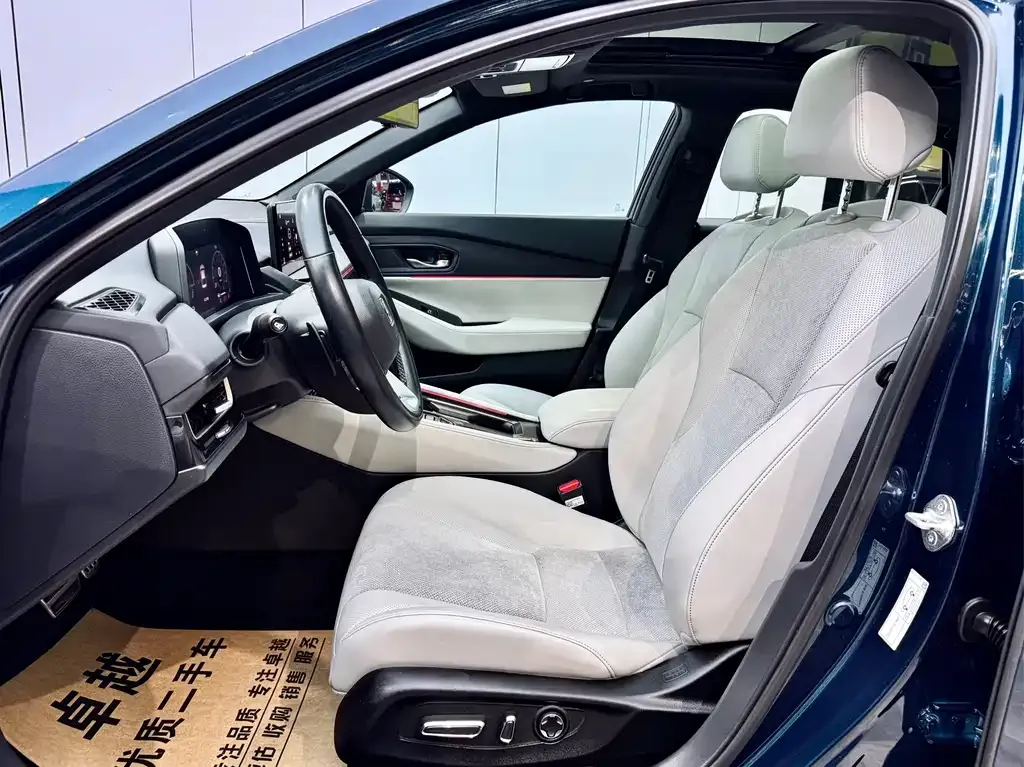 Honda Inspire PHEV 2023 из CN, фото 9