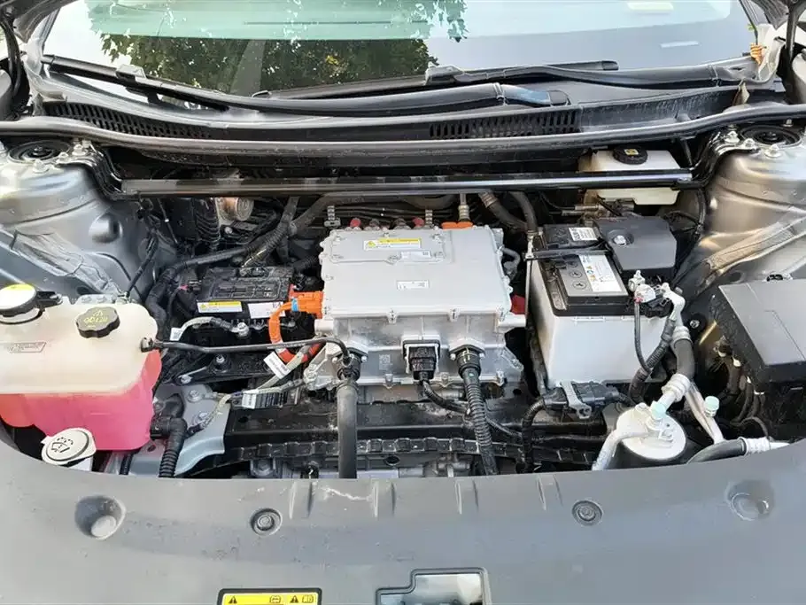 Toyota bZ3 2023 из CN, фото 10